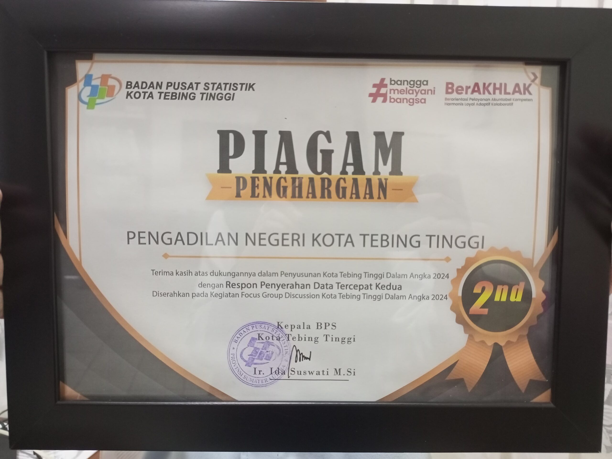 piagam penghargaan respon penyerahan data tercepat kedua